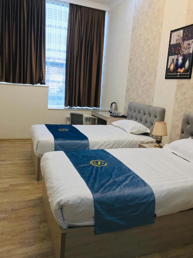 Wantong Hotel Taškent Exteriér fotografie